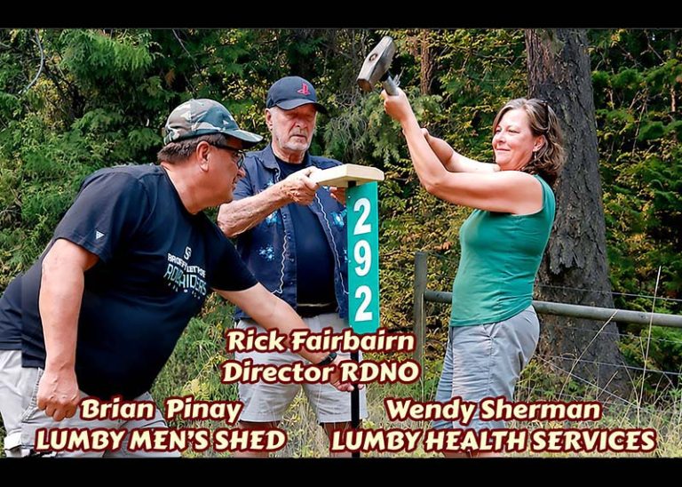 lumby-rural-sign-teamwork